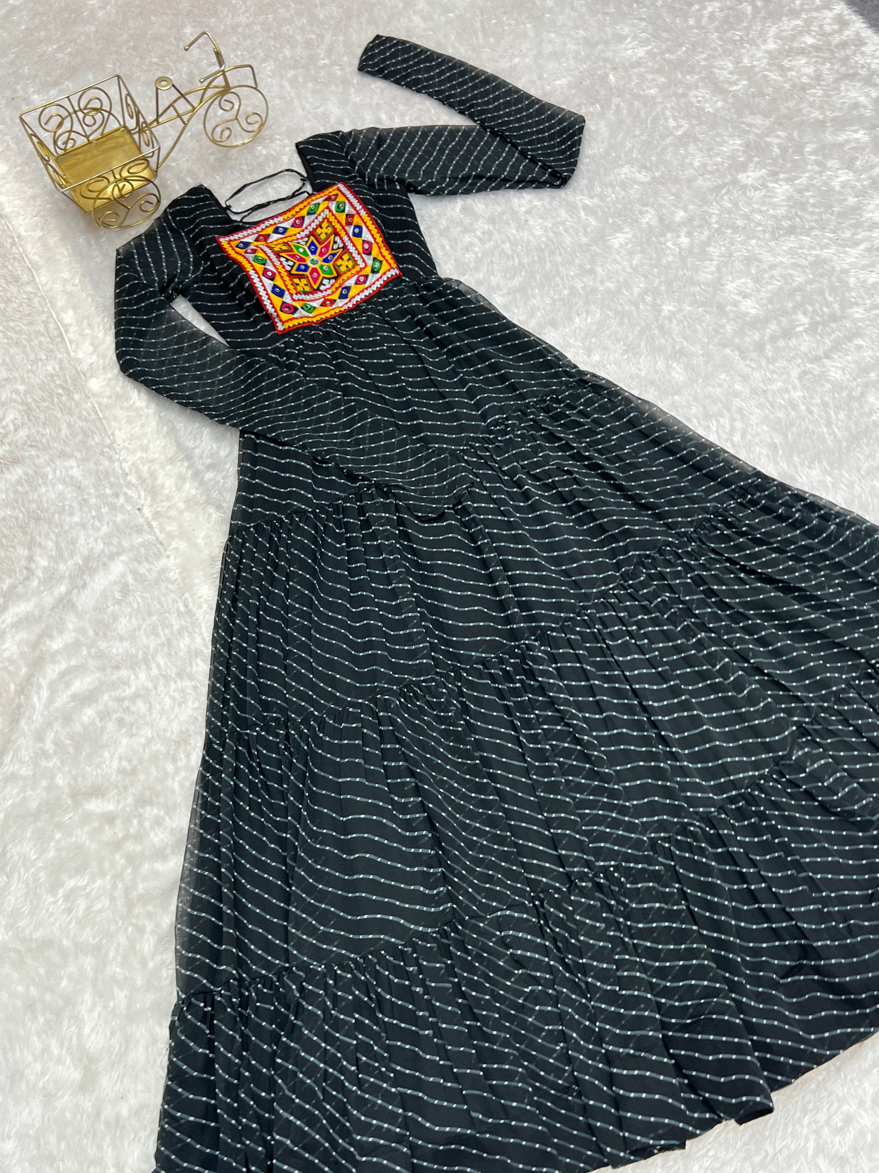 Pure Soft Fox Georgette Laheriya Print Fabric Flair Anarkali Sttiched Gown Ready To Wear.