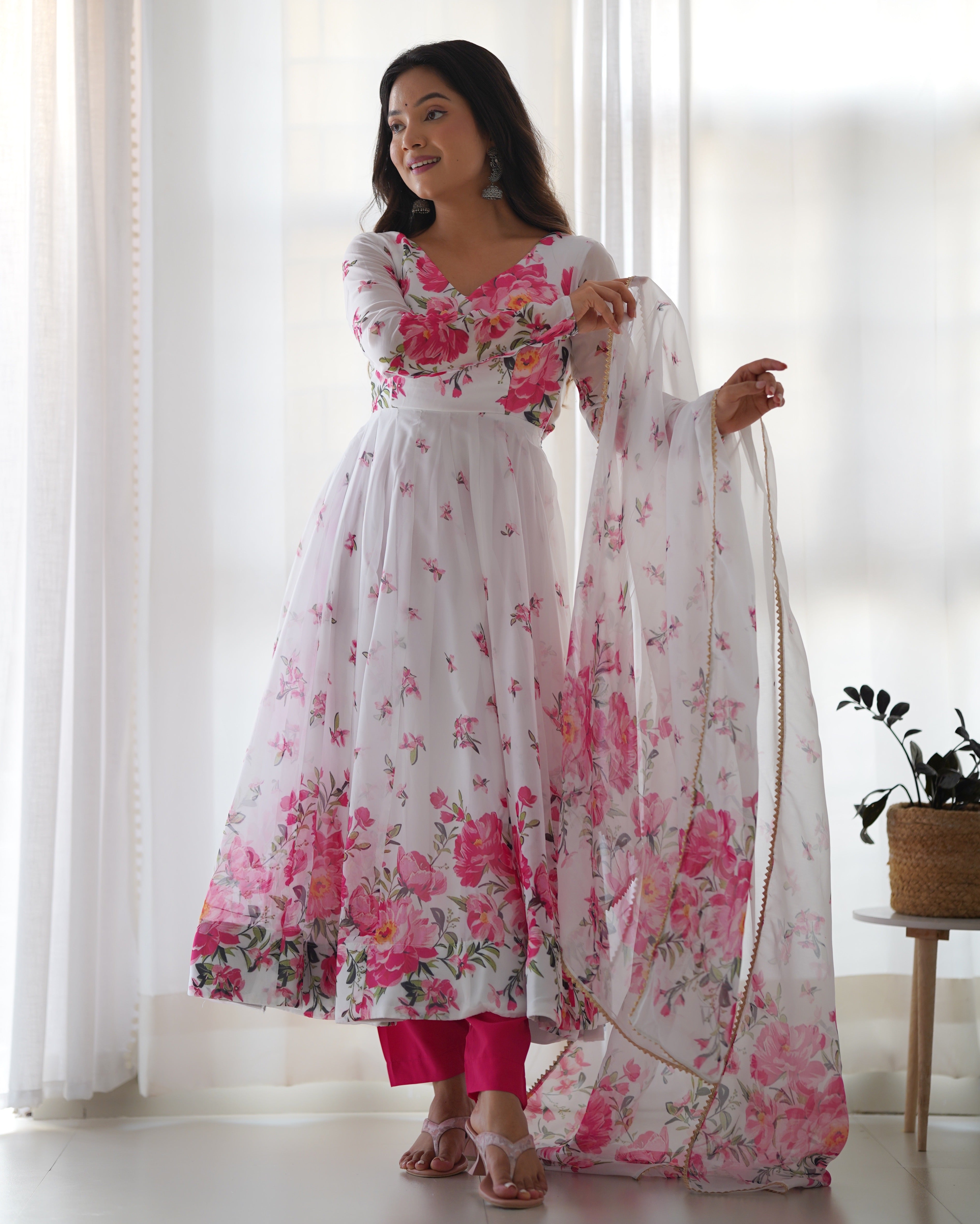 Floral Print Kurta With Duppta Set,pent Ready To Wear
